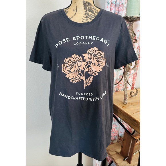 Schitt$ Creek Tops - ‼️LOWEST‼️ Schitt$ Creek Tee